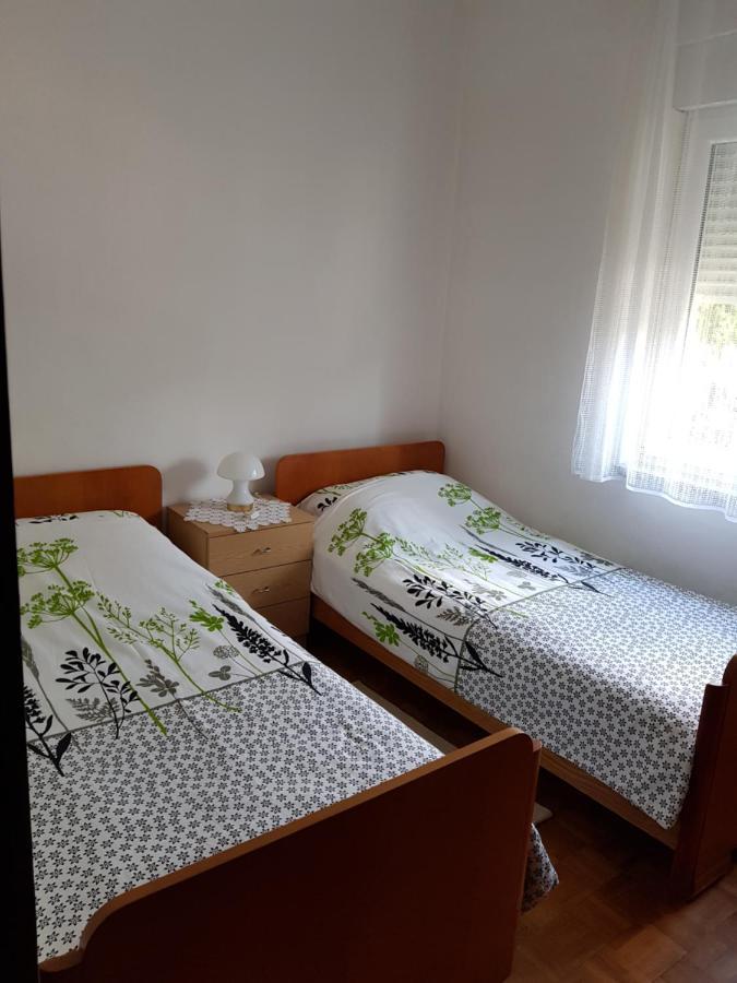 11 Ulica Drage Gervaisa Apartment Crikvenica Exterior foto