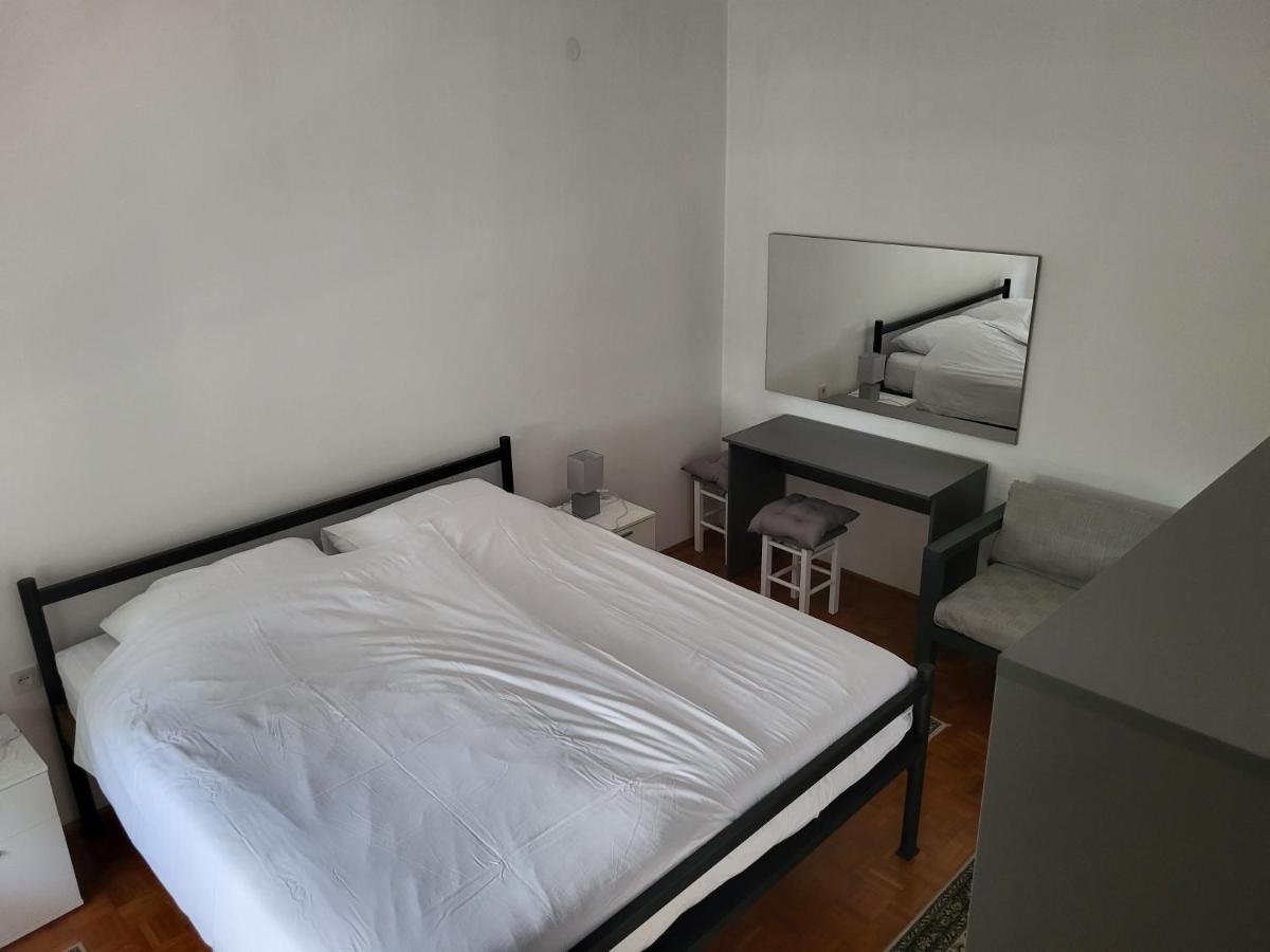 11 Ulica Drage Gervaisa Apartment Crikvenica Exterior foto