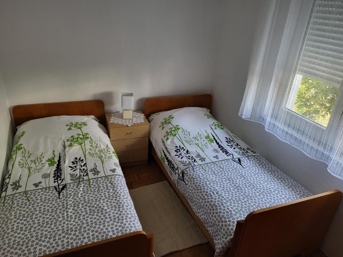 11 Ulica Drage Gervaisa Apartment Crikvenica Exterior foto