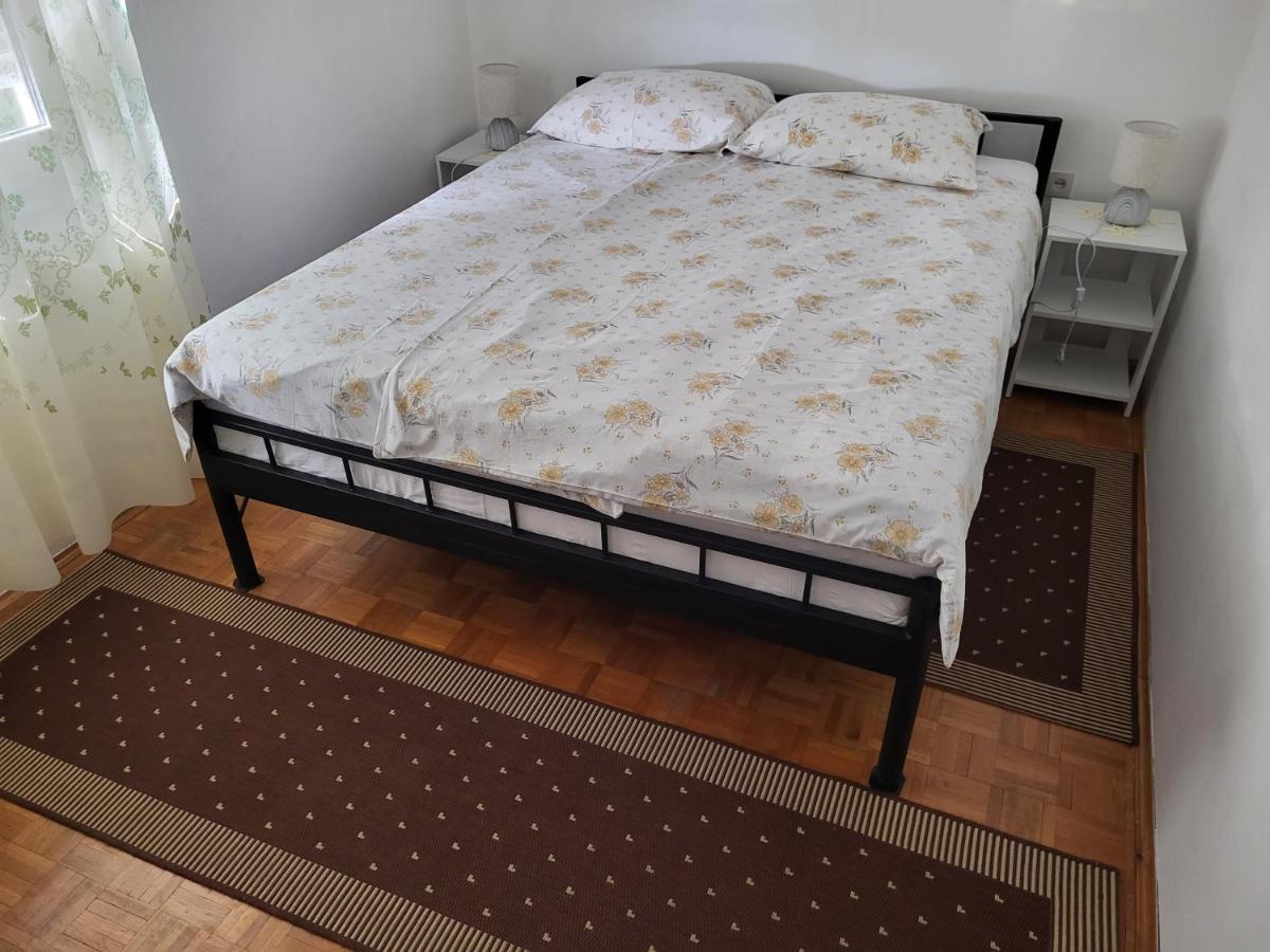 11 Ulica Drage Gervaisa Apartment Crikvenica Exterior foto